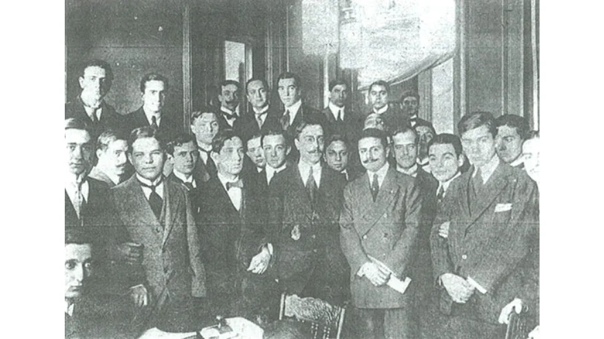 Manuel Ugarte, Buenos Aires, 1913